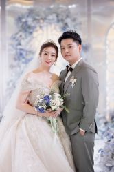 -深白婚纱艺术馆(王府壹号店)