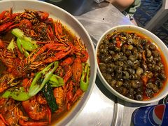 -龙巢盱眙龙虾·牛蛙·烧烤宵夜(八卦岭店)