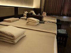 -新偶像健康汇•水疗SPA•豪华自助餐(世界城店)