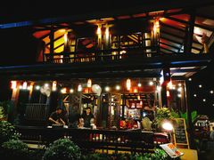 -Dash Teak House