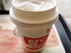 豆浆-肯德基(成山路地铁站店)