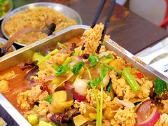 -后街佬·炭火鲜鱼杂(南城店)
