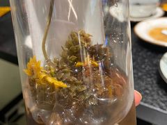 -何妹湿辣牛肉·粤式烧烤砂煲(桂雅路店)