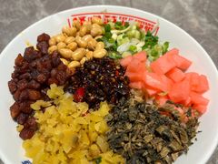 -怪噜范·老贵阳街头名小吃(世纪金源旗舰店)