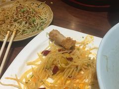 -川流不息·地道川菜·小龙虾(新松江路店)