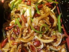 -吞鱼兽麻辣烤鱼(万达店)