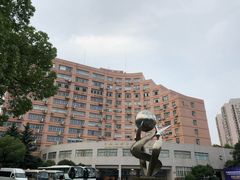 -上海外国语大学(虹口校区)