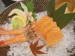 -牛YO寿喜烧·铁板烧和牛火锅自助(市府恒隆店)