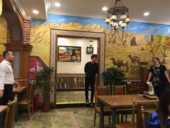 -清真·玛丽亚新疆菜主题餐厅(浙江中路店)