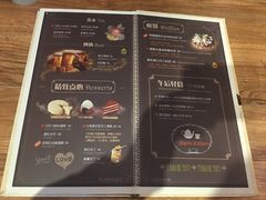 -玛格萝妮(汇智国际商业中心店)