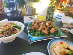 -四方小吃·白族庭院餐厅