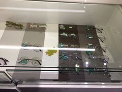 店内环境-提一眼镜·蔡司·依视路(小寨店)