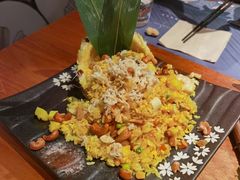 黄金菠萝海鲜炒饭-越谜·越南餐厅(长白店)