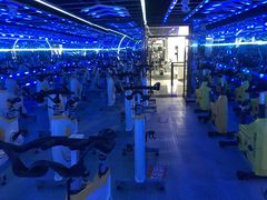 -格易美游泳馆健身房(新昆仑店)