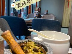 -有红鸡毛店·川菜(建设路店)