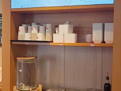 -霸蛮湖南菜·牛肉粉(荣京西街店)
