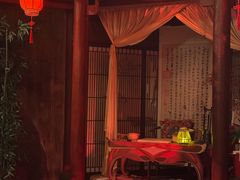 -暴风岛沉浸式体验馆(百联世纪店)