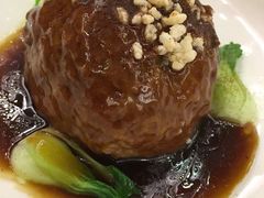 红烧狮子头-银都上海菜馆(粤海东路店)