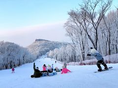 -中旅松花湖滑雪场