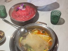 -喃喃椰·糟粕醋·椰子鸡火锅(七堡花园店)