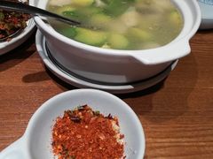 -云海肴·汽锅鸡·云南菜(天山百盛优客店)