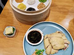 -乐忻皇朝(上海中心大厦店)