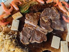 -思念果岭湖畔花房餐厅