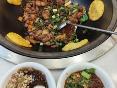 -鲁员外地锅鸡地锅鱼(古墩路店)