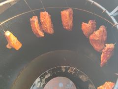 脆皮香猪肉-肇兴特色牛肉粉