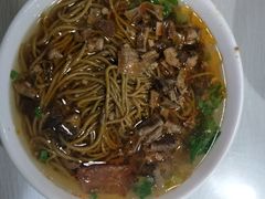 -崇州余荞面(落虹桥店)