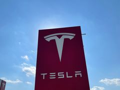 -TESLA 特斯拉(北京南四环中路特斯拉中心)