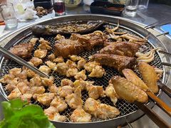 -彝人部落火盆烧烤(原内环足球场店)