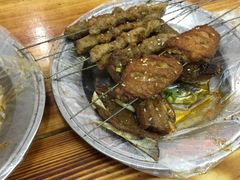 -亮亮烧烤(积玉桥总店)