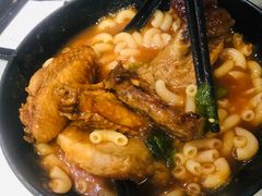 番茄浓汤鸡翅猪扒通粉-华嫂冰室(尖沙咀店)