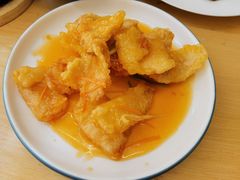 -关东小磨东北菜(上海长风大悦城店)
