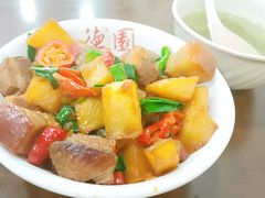 马铃薯红烧肉盖码饭-百年德园(侯家塘店)