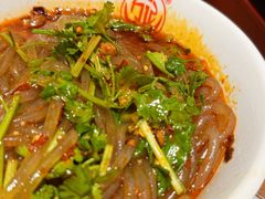 -万记麻辣烫国展总店