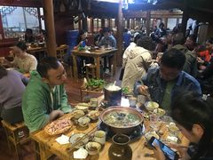 -阿婆情腊排骨火锅(金虹路店)