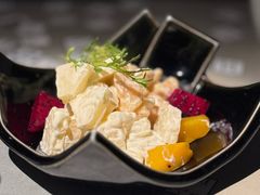 凤梨虾球-穹六人间 people 6(岳阳路店)