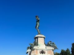 -米开朗琪罗广场