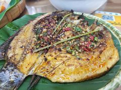 -沐毫傣泐云南菜孔雀宴•手抓饭傣味烧烤(曼听公园店)