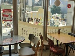 -必胜客(WOW昙华林店)