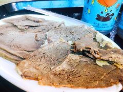 -陇上全荟兰州传统牛肉面(延吉路店)