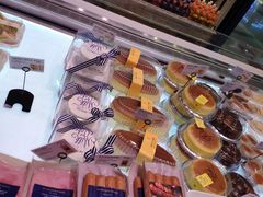 -巴黎贝甜(常德路店)