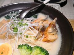 -旺角里·榴莲鸡煲(兴华商场分店)