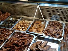 -张鸭子重庆特产卤味小吃(未来国际店)