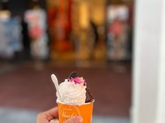 -VENCHI 闻绮(上海佛罗伦萨小镇店)