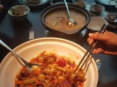 -凤凰湘语·平价海鲜餐厅(浦东旗舰店)