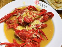 -叶派龙虾•招牌香辣蟹·海鲜(中海国际店)