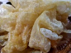 -洪氏嗨捞·广东猪肚鸡·椰子鸡火锅(西咸万象城店)